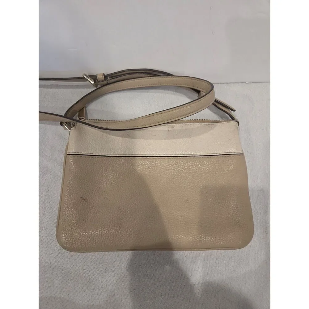 Kate Spade Leila Colorblock Triple Gusset Crossbody Leather Purse Bag Beige Flaw